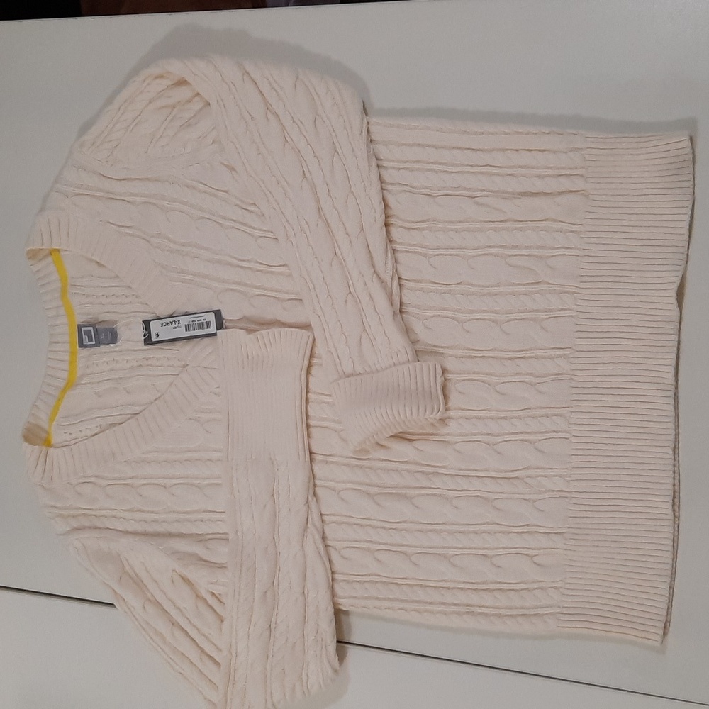 Women’s Sweater JCP White V-Neck Cable Knit Sweater Size XL - New With Tags